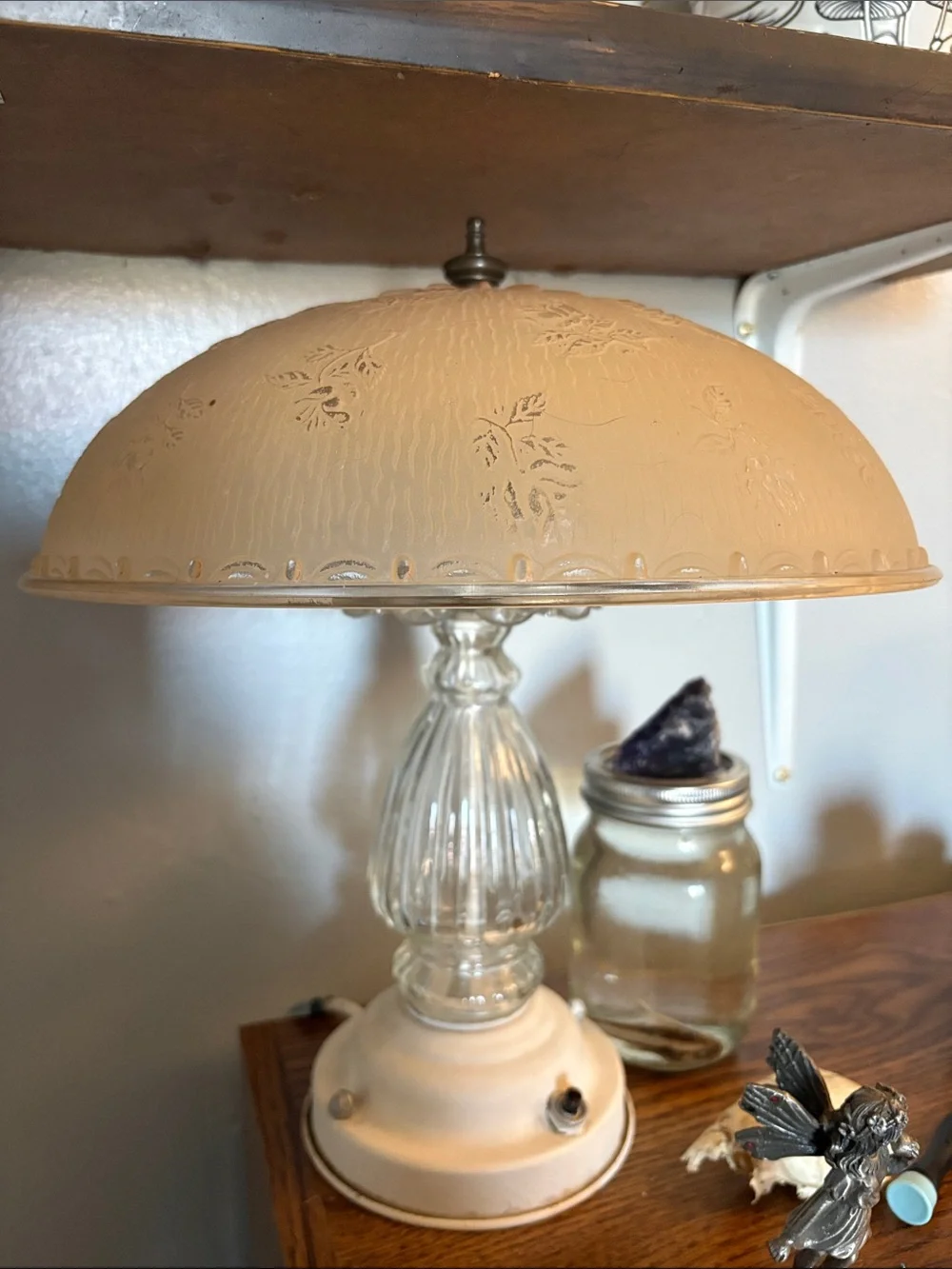 Vintage Style Beige Table Lamp with Etched Shade